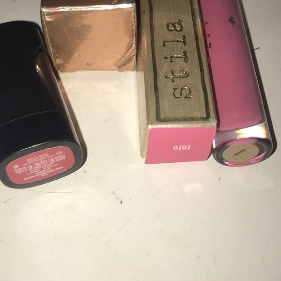 Lipsticks, Lippies and MORE ⭐️ 💄 - Picture 5 of 5